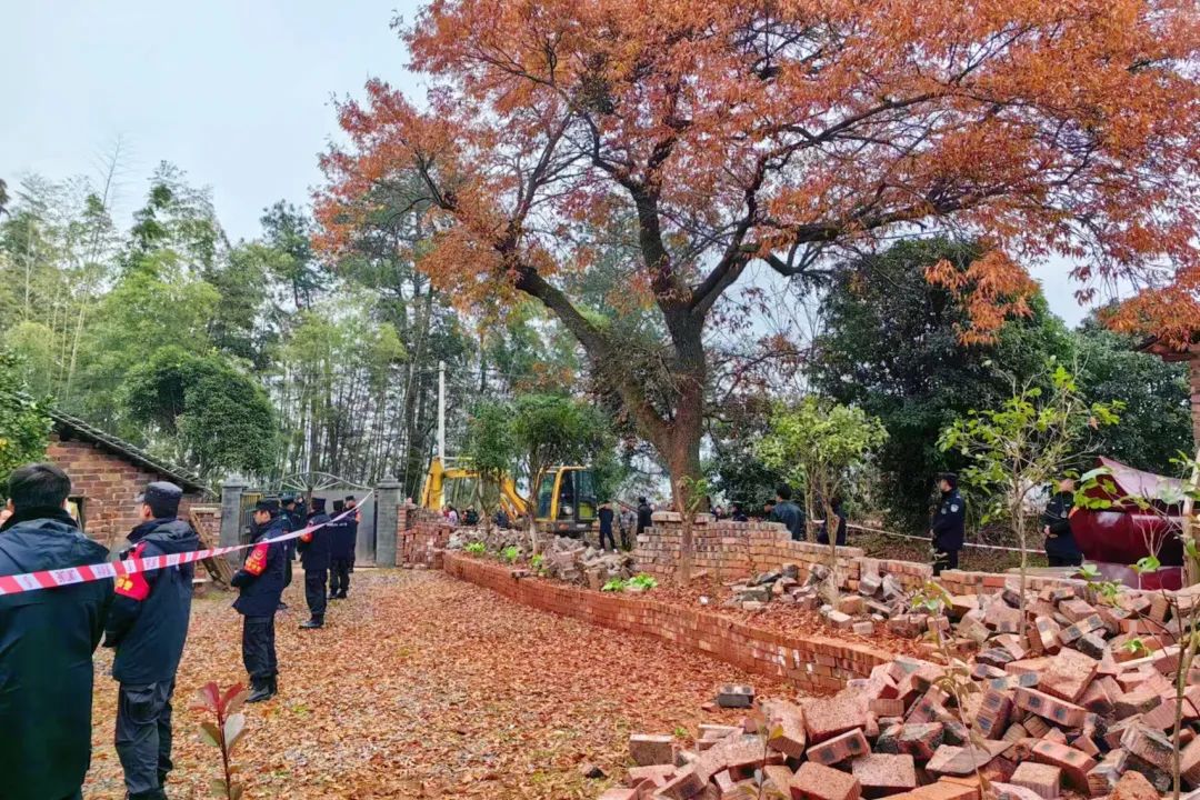 纵深推进全面从严管党_纵深推进全面从严治党_纵深推进