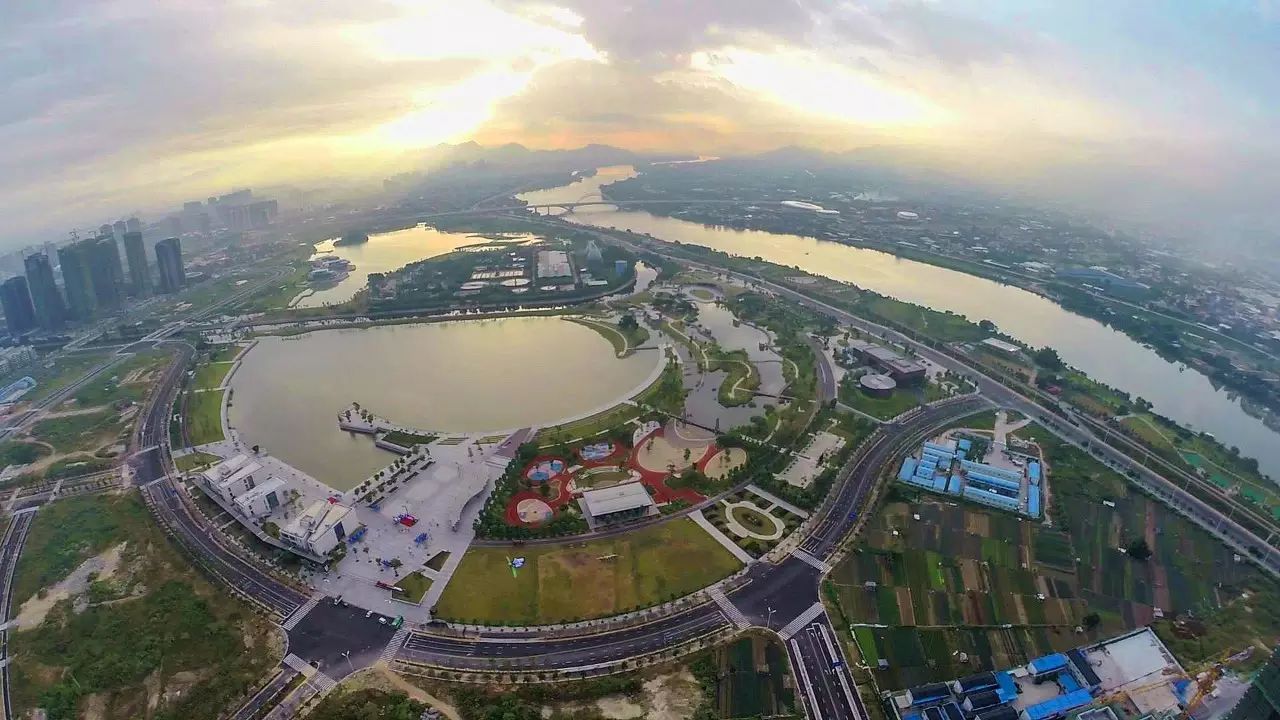 中国新闻摄影学会官网_中国地市报新闻摄影学会_中国新闻摄影学会会员名单